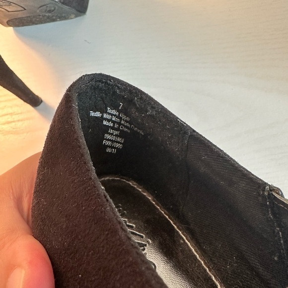 MOSSIMO Shoes - Picture 5 of 5